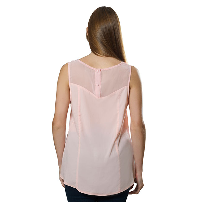 Blusa rosa con encaje
